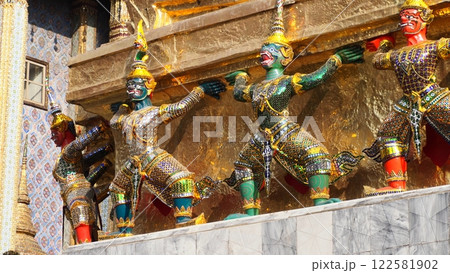 ワット プラケオ 守護神 ワット プラケオ 守護神 122581902