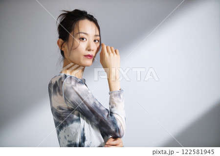 20代女性のビューティーイメージ 20代女性のビューティーイメージ 122581945