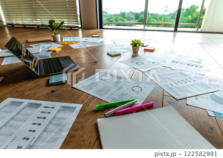 ビジネスイメージ ビジネスイメージ 122582991