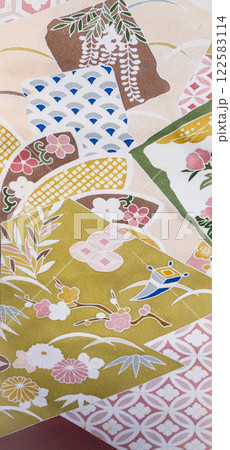 日本の紋様 絹織物 染め物 古布 和柄 日本の紋様 絹織物 染め物 古布 和柄 122583114