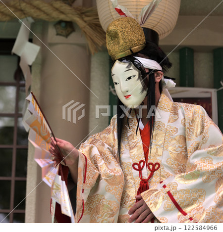 石見神楽 奇稲田姫 神社で奉納 石見神楽 奇稲田姫 神社で奉納 122584966