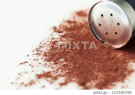 セイロンシナモンのパウダー セイロンシナモンのパウダー 122586390