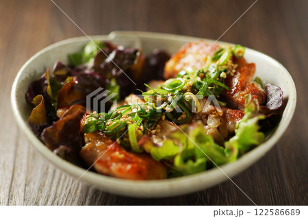 油淋鶏のサラダ仕立て 122586689