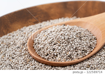 ホワイトチアシードのクローズアップ ホワイトチアシードのクローズアップ 122589714