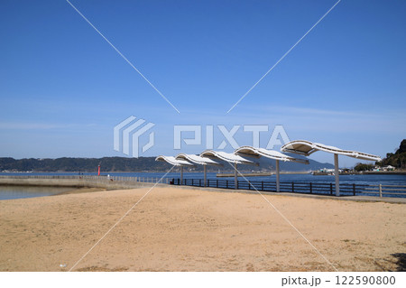 レインボービーチから見た風景・桜島港  122590800