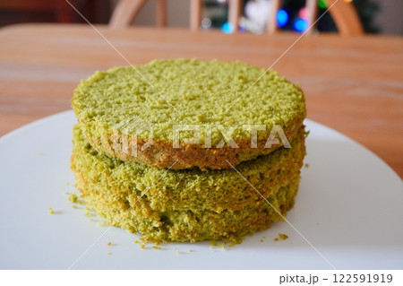 スライスした抹茶のスポンジケーキ スライスした抹茶のスポンジケーキ 122591919