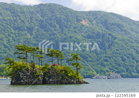 十和田湖 恵比須島 十和田湖 恵比須島 122595169