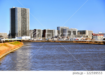 中川橋／中川よりシティテラス金町、金町駅方面を望む(東京都葛飾区)【2025.1】 122599553