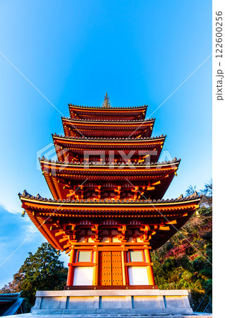 総本山 本福寺 五重塔【佐賀県三養基郡基山町】 総本山 本福寺 五重塔【佐賀県三養基郡基山町】 122600256