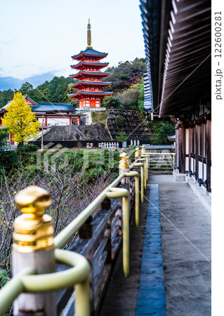総本山　本福寺　五重塔【佐賀県三養基郡基山町】 122600281