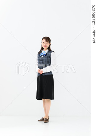 女性　制服　ビジネス　全身 122600870