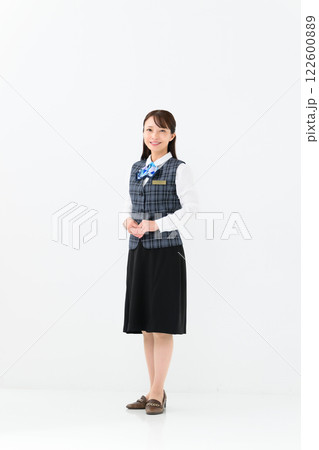 女性　制服　ビジネス　全身 122600889