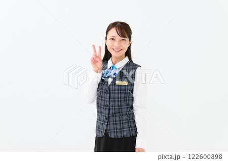 女性　制服　ビジネス　ピース 122600898