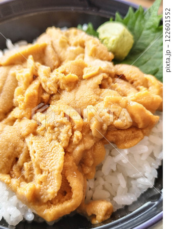 たっぷりうに丼 たっぷりうに丼 122601552