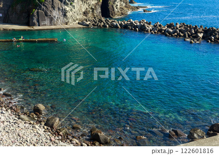夏の伊豆旅行 シュノーケリング 海水浴 夏の伊豆旅行 シュノーケリング 海水浴 122601816
