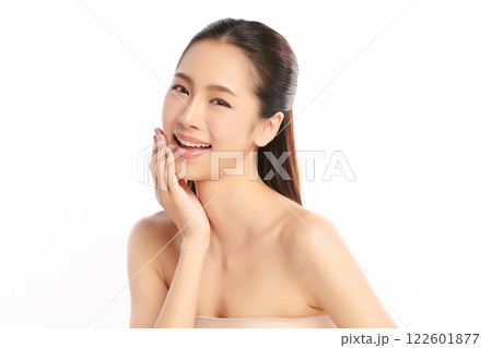 Beautiful young asian woman with clean fresh skin on white background, Face care, Facial treatment, Cosmetology, beauty and spa, Asian women portrait. 122601877