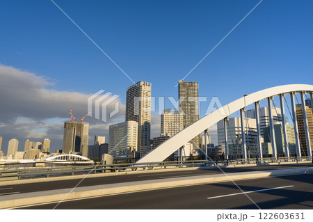 都市風景　東京　築地大橋 122603631