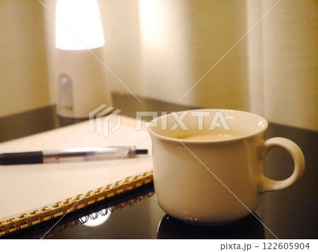 コーヒーとノート 122605904