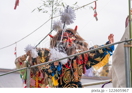 多賀大社の節分祭、鬼の舞〈滋賀県犬上郡〉 122605967