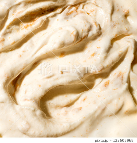 Salted caramel ice cream texture 122605969