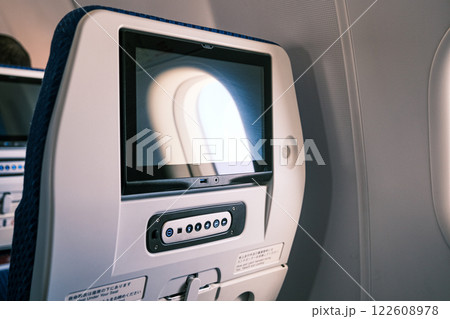【#日本】機内のモニター 【#日本】機内のモニター 122608978