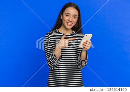 Woman use smartphone typing new post on web message browsing addiction of social networks play game Woman use smartphone typing new post on web message browsing addiction of social networks play game 122614169