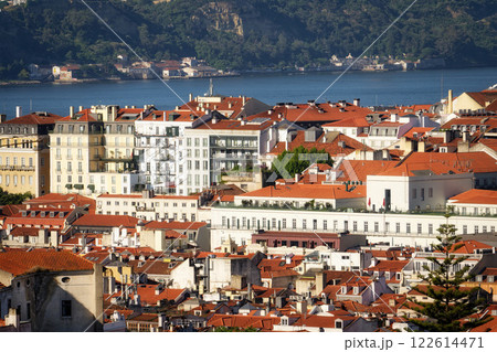 View from the Graca neighbourhood of Lisbon 122614471