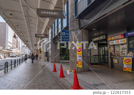 駅前風景　烏丸駅／四条駅 122617353