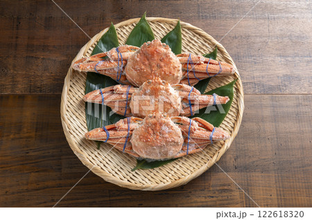 冷凍のカニ 122618320