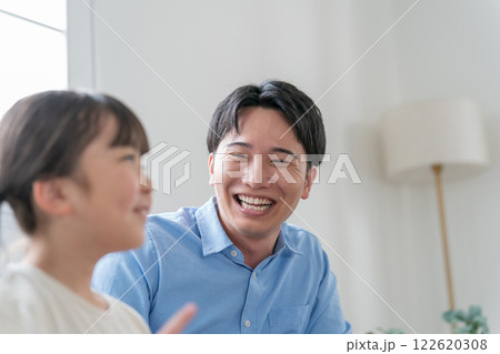 9歳の娘とパパ 9歳の娘とパパ 122620308