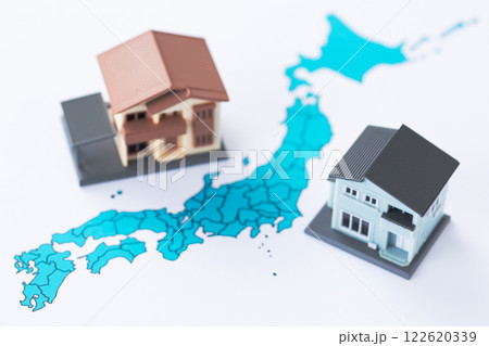 日本列島の地図と住まい 122620339