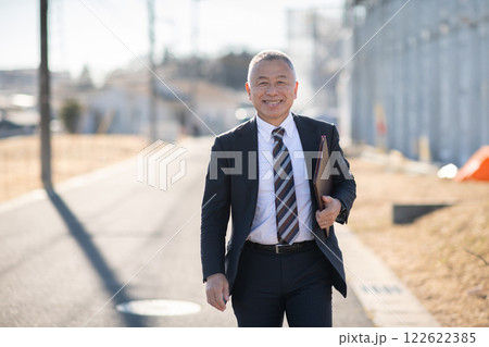 ベテラン施工管理・建築士 ベテラン施工管理・建築士 122622385