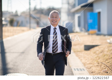 ベテラン施工管理・建築士 ベテラン施工管理・建築士 122622387