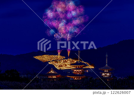 若草山焼きと花火（薬師寺五重塔）-25 122626007