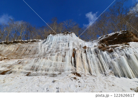赤城山小沼の氷瀑 122626617