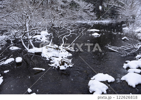 冬の湯ノ湖 冬の湯ノ湖 122626818