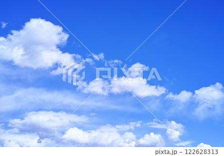 青空と雲イメージ 122628313