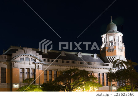 【北九州　門司港レトロの夜景】 122628560