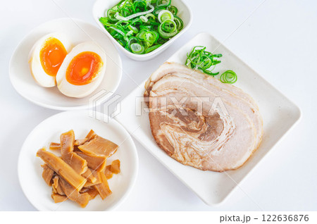 ラーメンの具材 ラーメンの具材 122636876