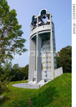 上川公園、大雪展望台のエスポワールの鐘。 122639961