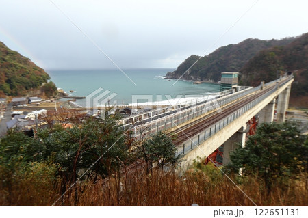 山陰本線  余部鉄橋「空の駅」裏山展望台からの景色（余部駅） 122651131