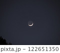 三日月の見える風景 122651350