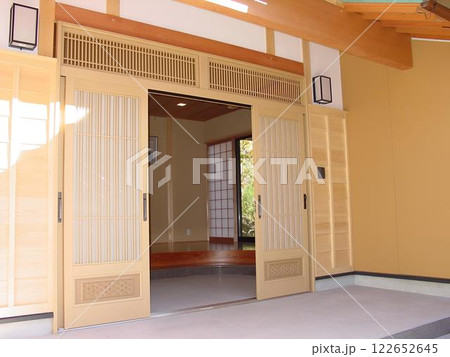 玄関 和風 日本 玄関 和風 日本 122652645