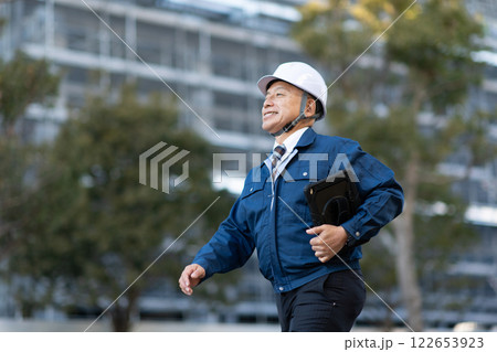 ベテラン施工管理・建築士 ベテラン施工管理・建築士 122653923