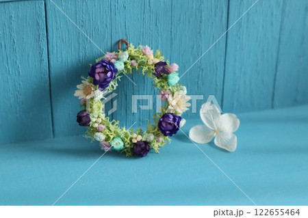 小さなドライフラワーのリース（ハンドメイド） 122655464