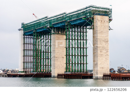 (とやまビューポイント)富山県射水市2009年2月 工事中の新湊大橋 (とやまビューポイント)富山県射水市2009年2月 工事中の新湊大橋 122656206