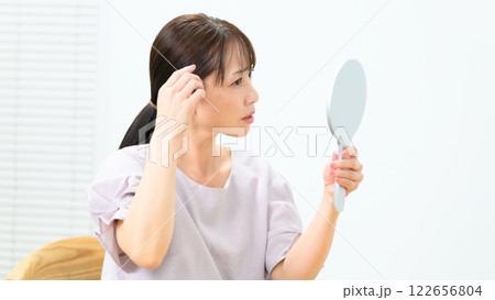 女性　ヘアケア　美容 122656804