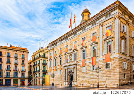 Saint James's Square -Palace of the Generalitat of Catalonia,City Hall. 122657070