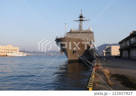 防衛省護衛艦 敷設艦「むろと」下関港 防衛省護衛艦 敷設艦「むろと」下関港 122657927