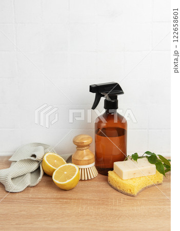 Natural cleaning products and tools promoting a zero waste lifestyle Natural cleaning products and tools promoting a zero waste lifestyle 122658601